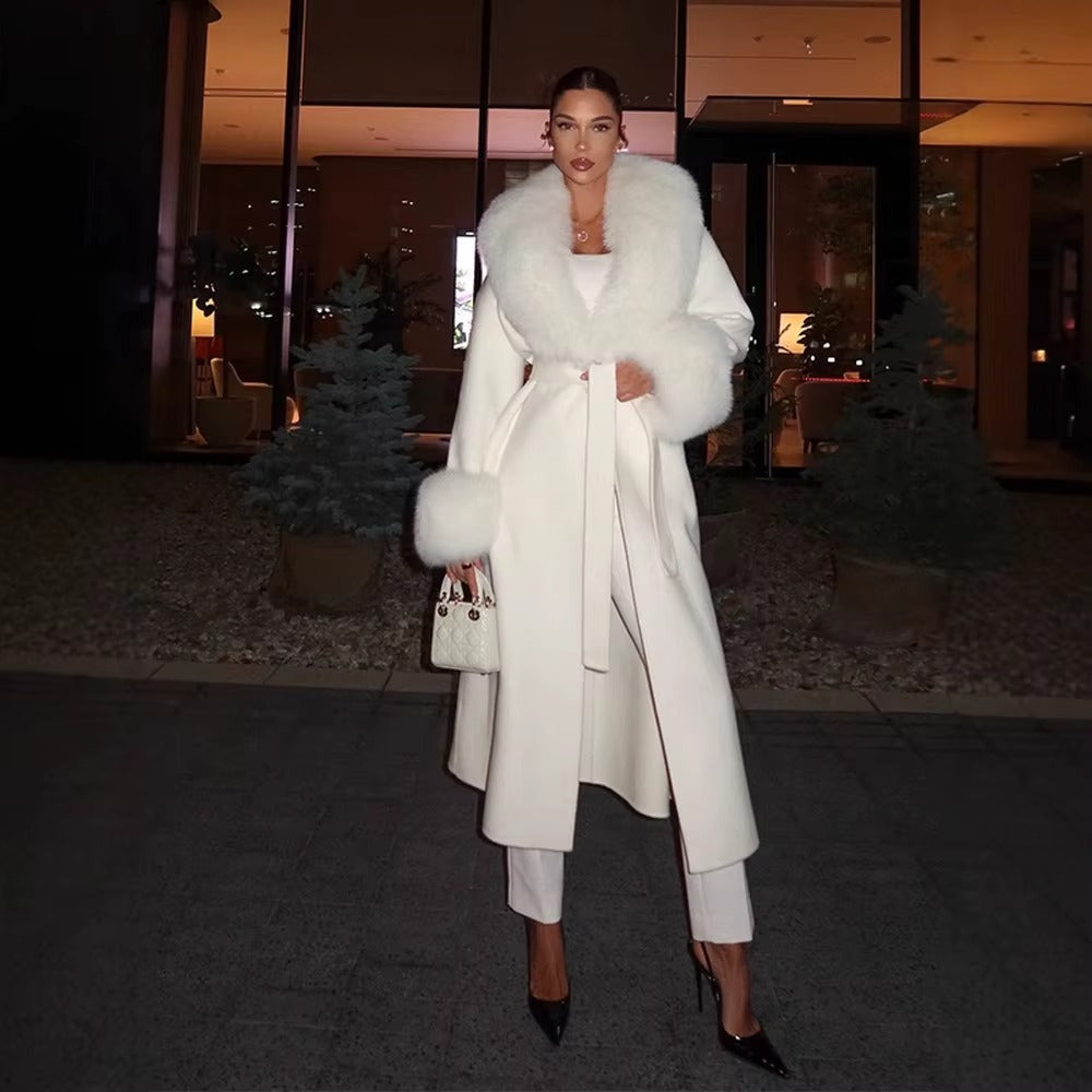 Cappotto con Dettagli Effetto Pelliccia